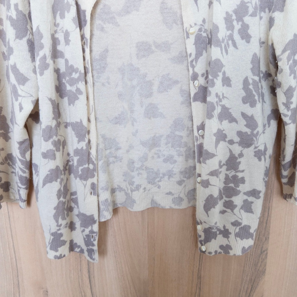 Autumn Cashmere Womens Floral Cardigan L Cream Grey 100% Cashmere Cottage Preppy - Picture 3 of 9